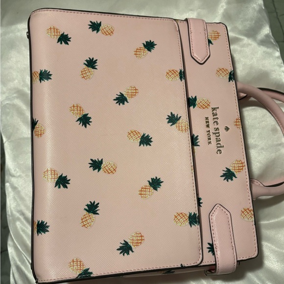 Kate Spade Pineapple Summer Set - Picture 2 of 8